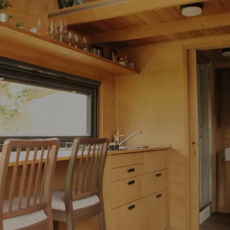 Pop Tiny House *
